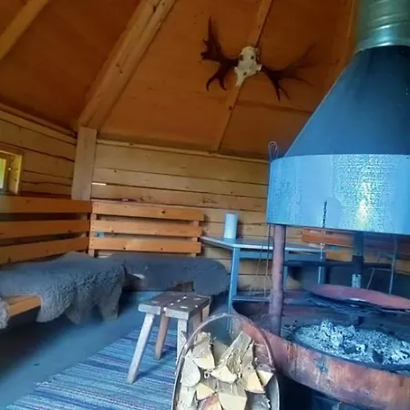 Apartament Huhtalan Maalaismajoitus *